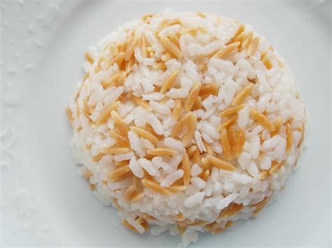 suda pirinç pilavı